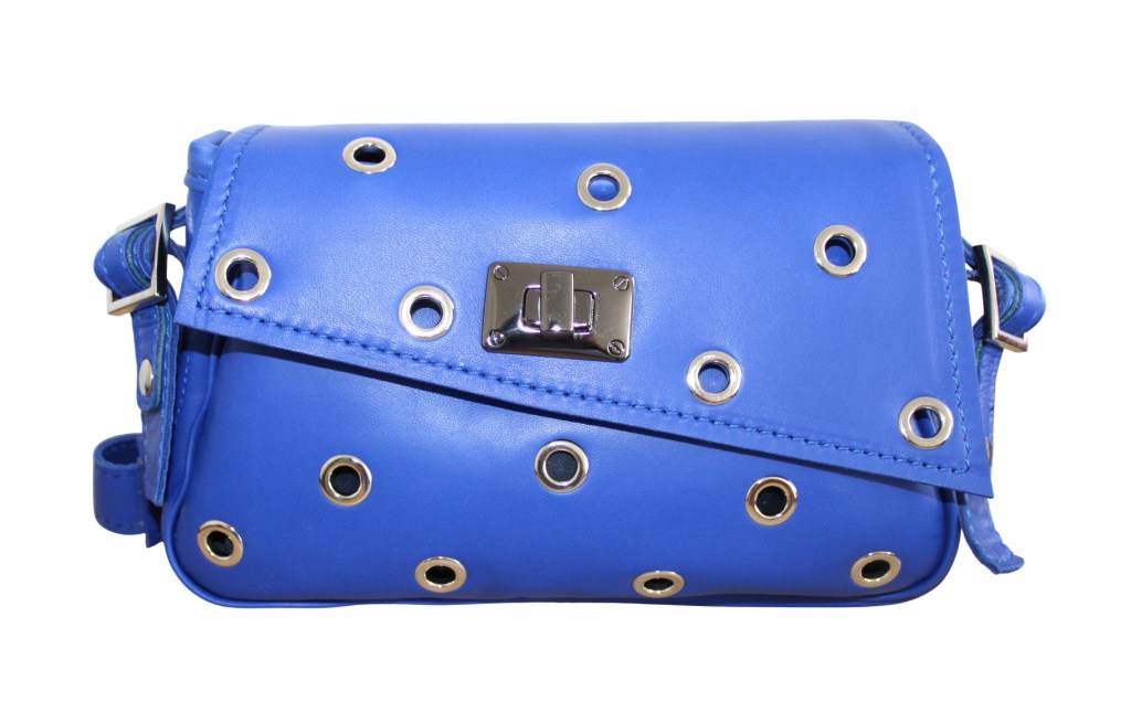 Sac créateur en cur bleu avec oeillets fabrication artisanale